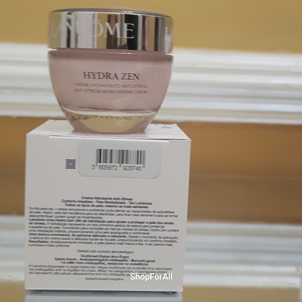 Lancome Hydra Zen Anti-Stress Moisturizing Cream - Picture 5 of 9